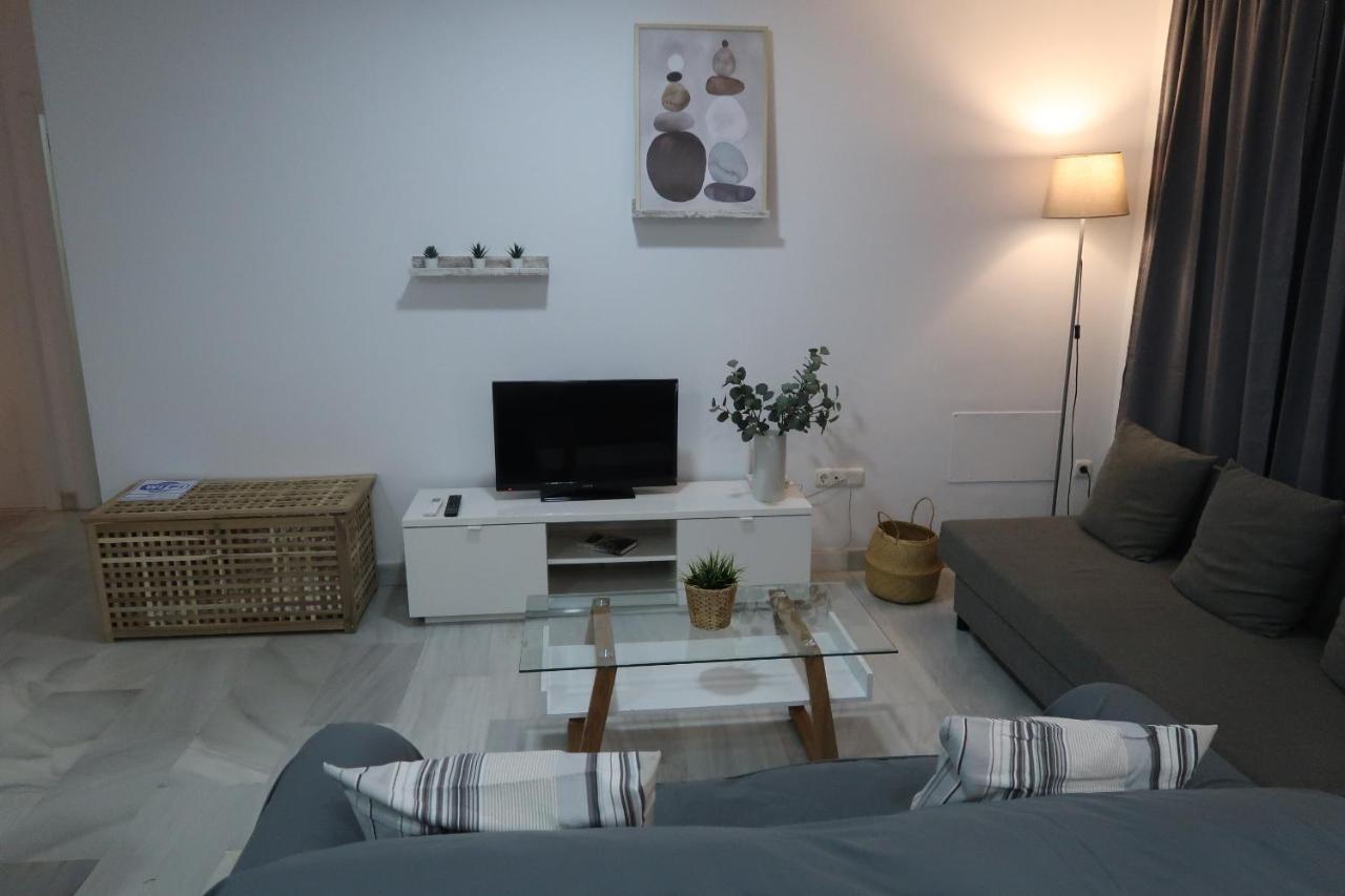 J & E Malaga Center Apartamentos Esterno foto