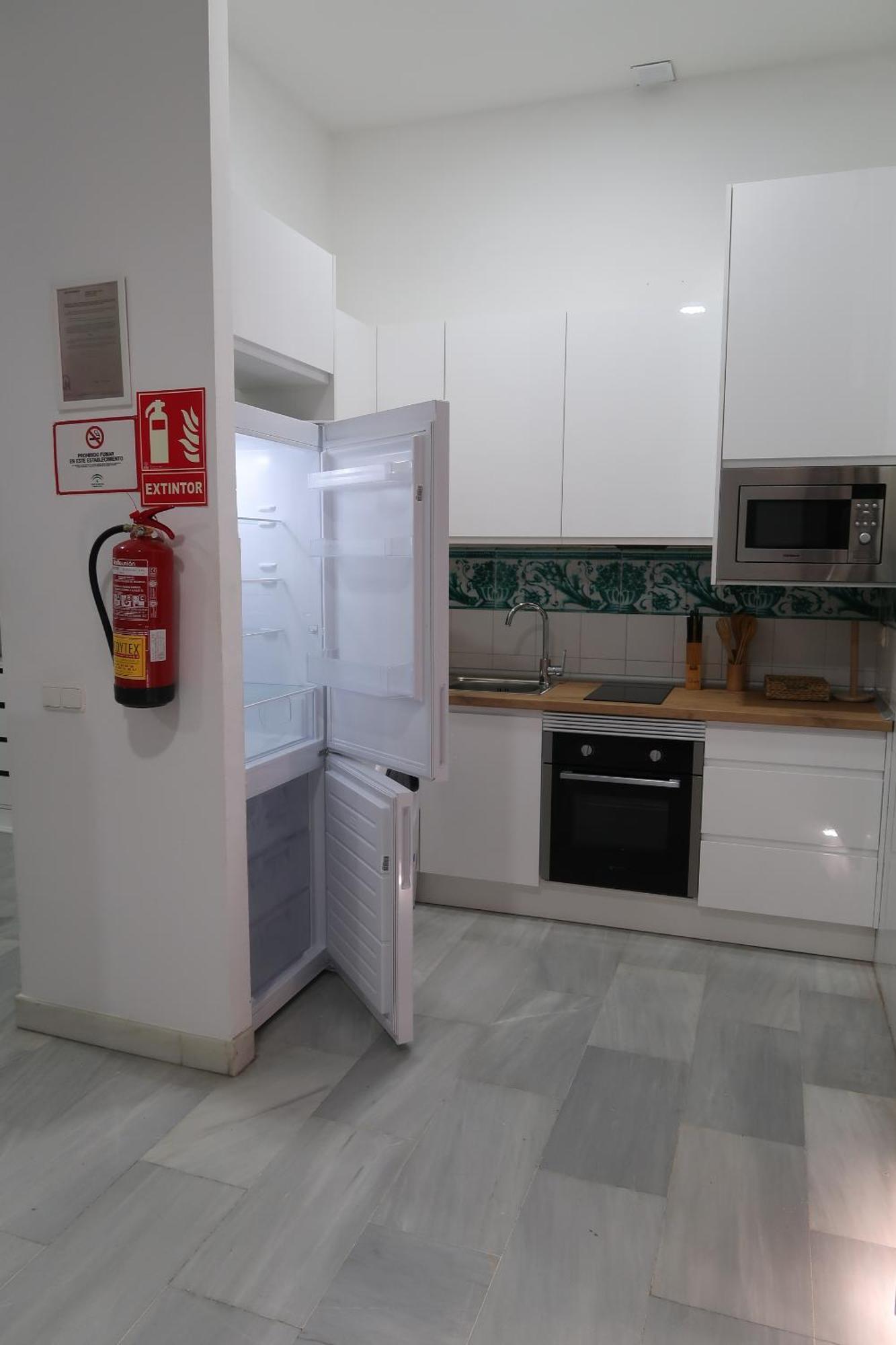 J & E Malaga Center Apartamentos Esterno foto