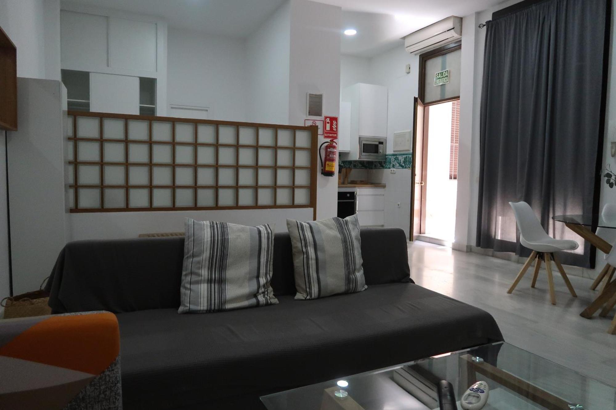 J & E Malaga Center Apartamentos Esterno foto